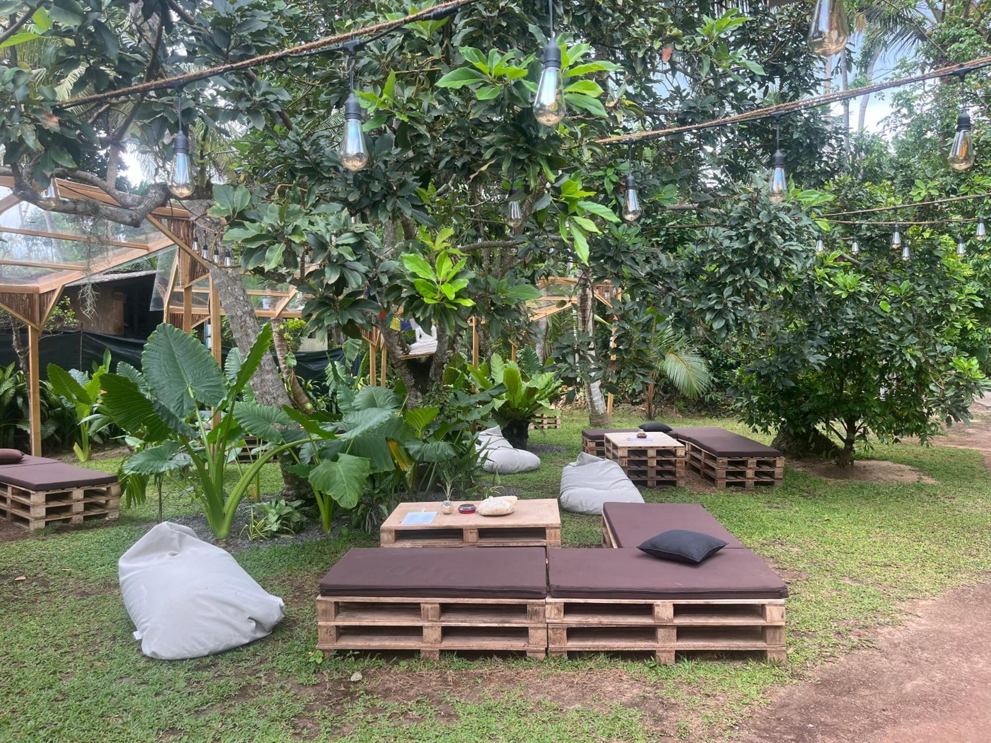 Komorebi Madiha Matara Bagian luar foto