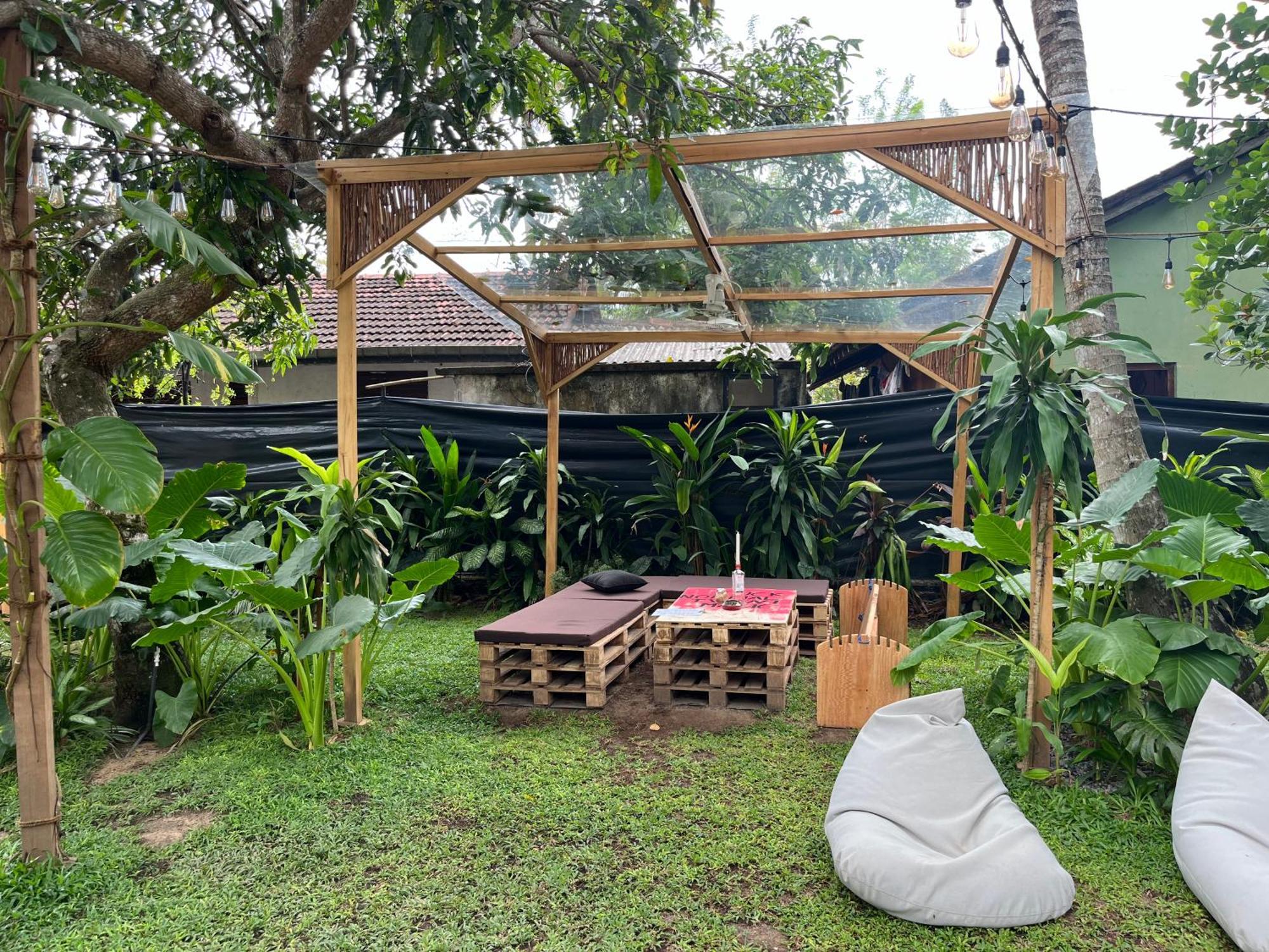 Komorebi Madiha Matara Bagian luar foto